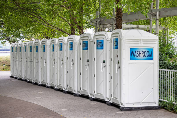 Best High-end porta potty rental  in Cambridge, NE